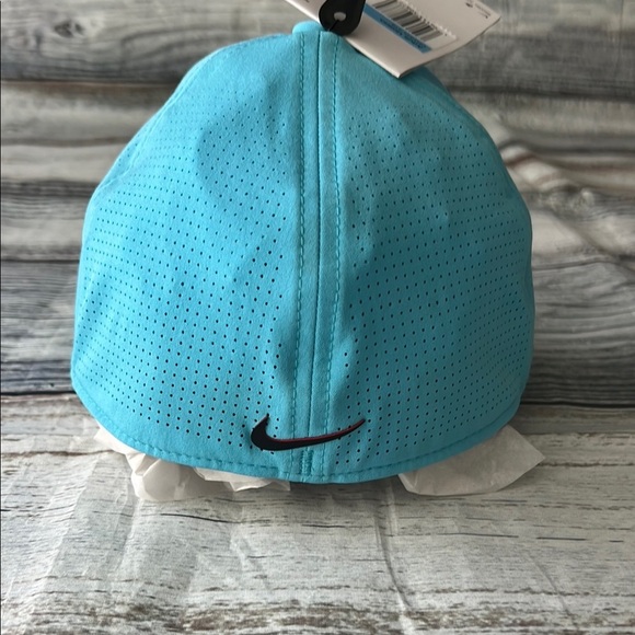 Nike Tiger Woods Unisex Turquoise Legacy91 Golf Hat with Logo Size M/L - Picture 4 of 11